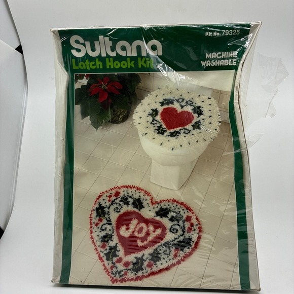 Other - Sultana‎ Latch Hook Kit 79325 Joy bath ensemble Christmas rug and lid cover NOS